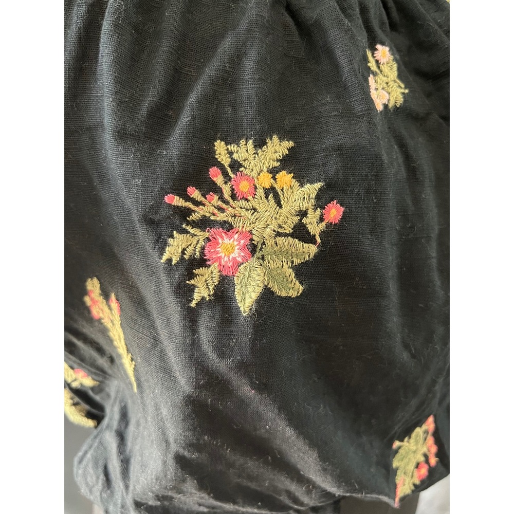 American Eagle Black Floral Embroidered Off Shoulder Crop Top Blouse Size Small - Picture 6 of 8
